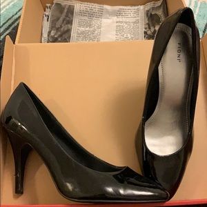 Black Fioni heels